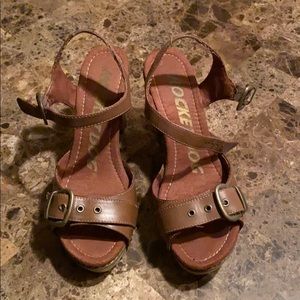 Rocket Dog Women’s Heeled Buckle Sandals Size 9